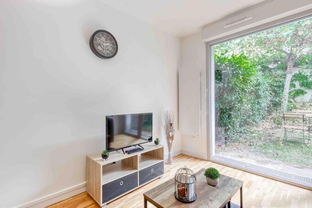 Apartment Moderne, Metro 7, Parking Et Jardin